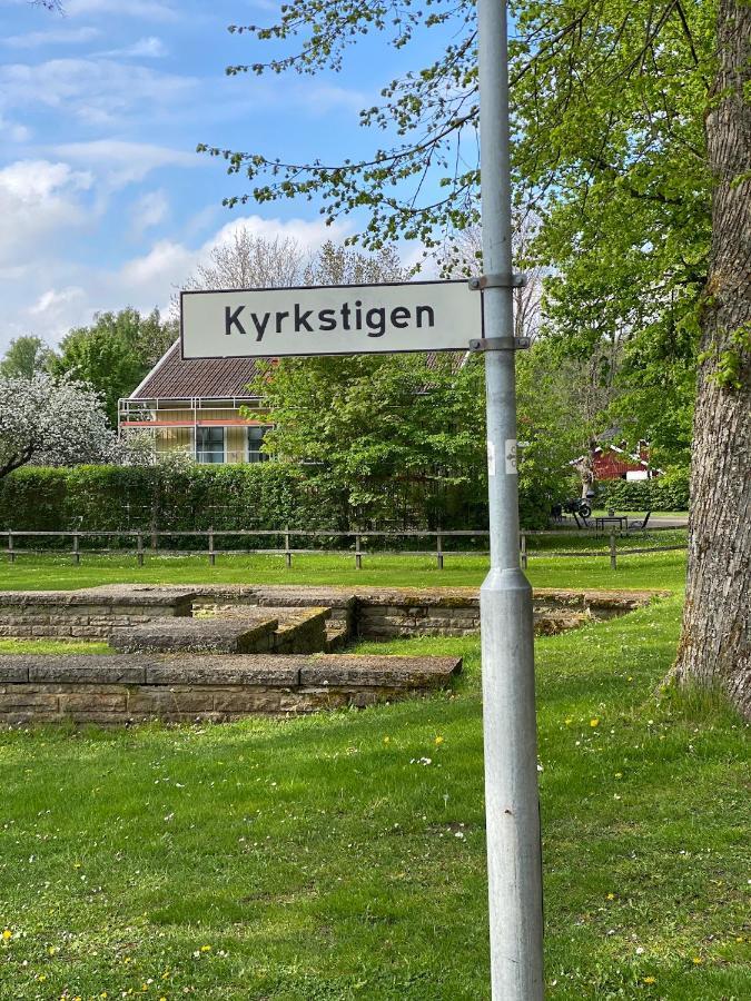 Klostergardens Vandrarhem Varnhem Eksteriør bilde