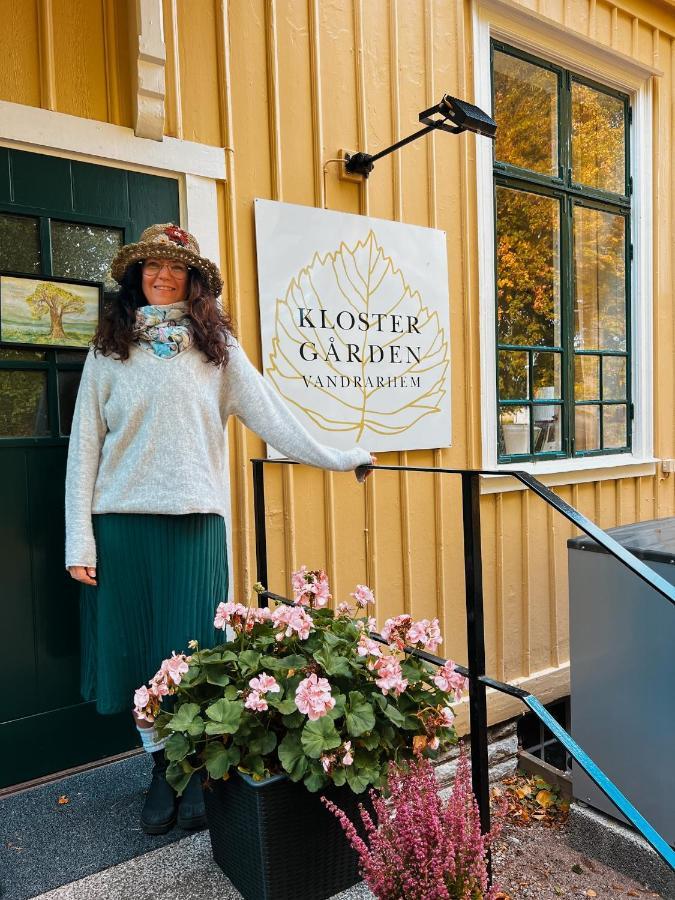 Klostergardens Vandrarhem Varnhem Eksteriør bilde