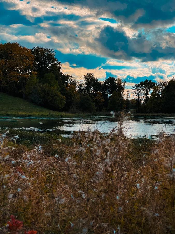 Klostergardens Vandrarhem Varnhem Eksteriør bilde