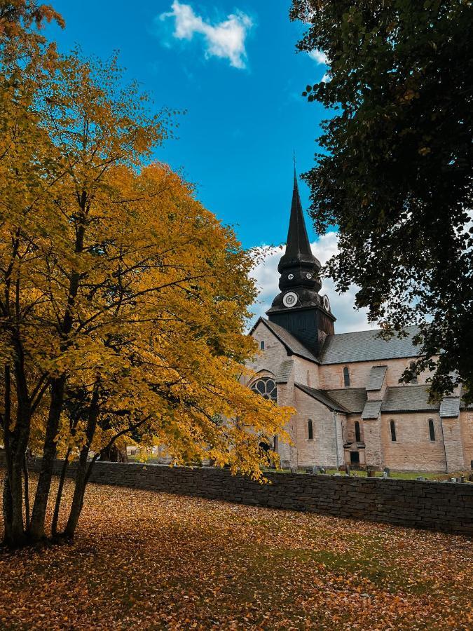 Klostergardens Vandrarhem Varnhem Eksteriør bilde